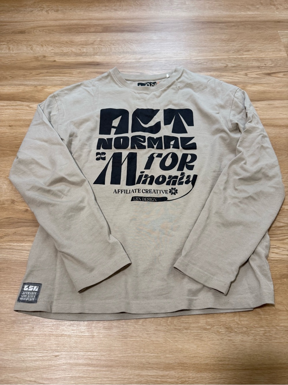 Losan Long Sleeve Graphic Shirt - Beige